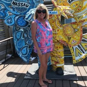 Meet your Posher, Donna